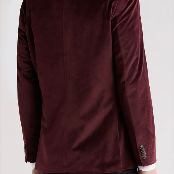 Tailorbyrd Red Velvet Blazer 46R - Picture 2 of 16
